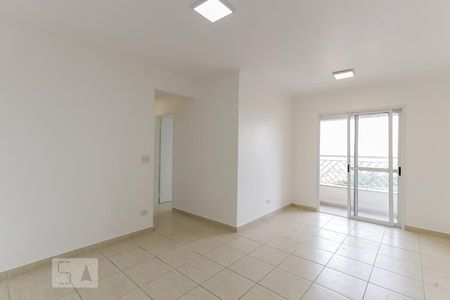 Sala de apartamento à venda com 3 quartos, 82m² em Vila Gustavo, São Paulo