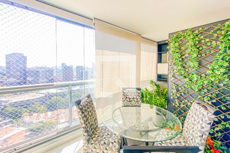 Varanda Sala de apartamento à venda com 2 quartos, 78m² em Santo Amaro, São Paulo