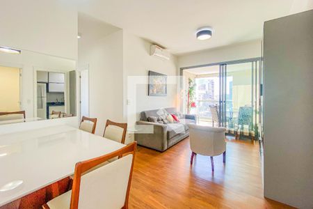 Sala de apartamento à venda com 2 quartos, 78m² em Santo Amaro, São Paulo