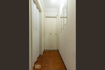 Corredor de apartamento para alugar com 2 quartos, 55m² em Perdizes, São Paulo