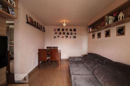 Sala de apartamento para alugar com 2 quartos, 50m² em Vila das Belezas, São Paulo