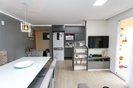 Sala de apartamento para alugar com 2 quartos, 56m² em Parque Assunção, Taboão da Serra