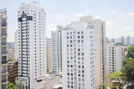 Vista de apartamento à venda com 2 quartos, 67m² em Brooklin, São Paulo