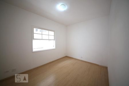 Quarto 1 de casa para alugar com 2 quartos, 100m² em Brooklin Paulista, São Paulo
