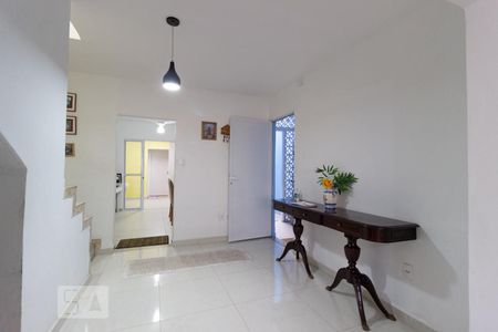 Sala de casa à venda com 6 quartos, 240m² em Jaçanã, São Paulo