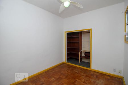 Quarto 2 de apartamento para alugar com 2 quartos, 55m² em Laranjeiras, Rio de Janeiro