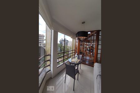 Sala de apartamento para alugar com 3 quartos, 470m² em Centro, Canoas