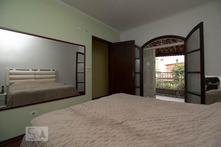 Suite  de casa para alugar com 4 quartos, 290m² em Vila Carrão, São Paulo