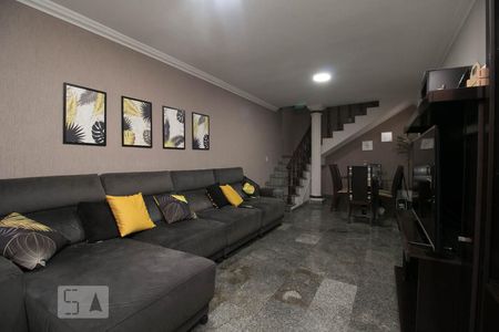 Sala de casa para alugar com 4 quartos, 290m² em Vila Carrão, São Paulo