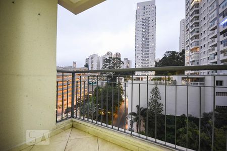 Varanda de apartamento à venda com 1 quarto, 50m² em Vila Andrade, São Paulo