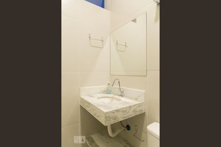 Banheiro de apartamento para alugar com 1 quarto, 20m² em Indianópolis, São Paulo