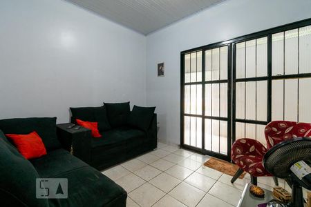 Sala de casa para alugar com 2 quartos, 42m² em Parque Amazônia, Goiânia