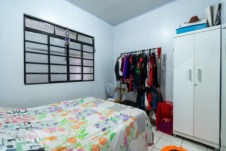 Quarto 2 de casa para alugar com 2 quartos, 42m² em Parque Amazônia, Goiânia