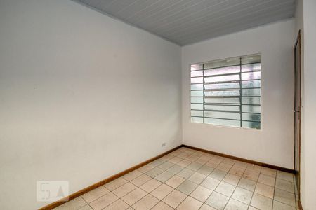 Quarto de casa de condomínio para alugar com 1 quarto, 35m² em Santa Cândida, Curitiba