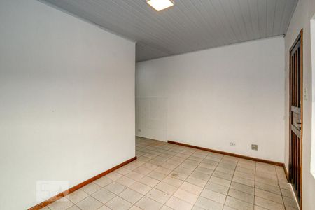 Sala de casa de condomínio para alugar com 1 quarto, 35m² em Santa Cândida, Curitiba