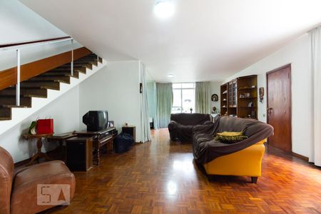 Sala de casa à venda com 3 quartos, 270m² em Vila Olímpia, São Paulo