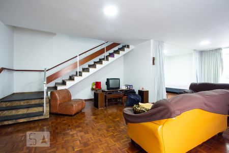 Sala de casa à venda com 3 quartos, 270m² em Vila Olímpia, São Paulo