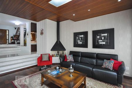 Sala de casa à venda com 5 quartos, 380m² em Jardim Leonor, São Paulo