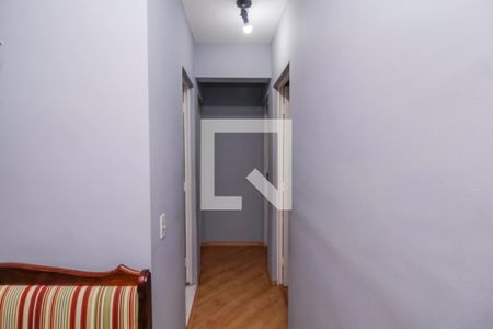 Corredor de apartamento à venda com 3 quartos, 63m² em Vila Cunha Bueno, São Paulo