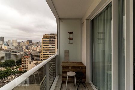 Varanda de kitnet/studio para alugar com 1 quarto, 22m² em Centro, São Paulo