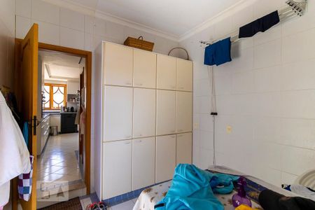 Casa para alugar com 700m², 5 quartos e 8 vagas Casa para alugar com 700m², 5 quartos e 8 vagasÁrea de serviço