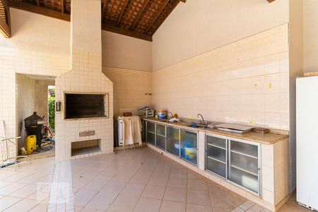 Casa para alugar com 700m², 5 quartos e 8 vagas Casa para alugar com 700m², 5 quartos e 8 vagasEspaço gourmet