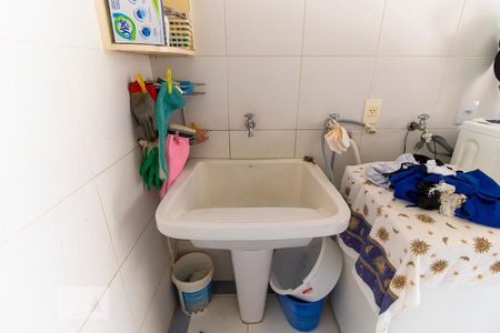 Casa para alugar com 700m², 5 quartos e 8 vagas Casa para alugar com 700m², 5 quartos e 8 vagasÁrea de serviço