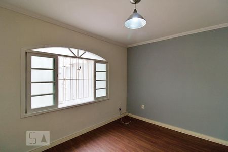Sala de casa para alugar com 3 quartos, 155m² em Chácara Agrindus, Taboão da Serra