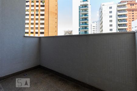 Varanda de apartamento para alugar com 3 quartos, 170m² em Higienópolis, São Paulo