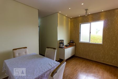Sala de apartamento para alugar com 2 quartos, 44m² em Jardim Petrópolis, Cotia