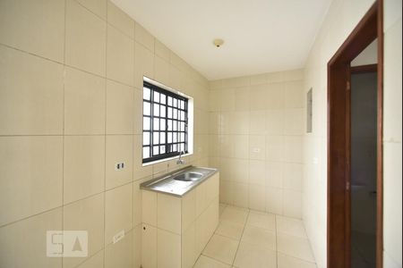 Cozinha e área de serviço de kitnet/studio para alugar com 1 quarto, 28m² em Brás, São Paulo