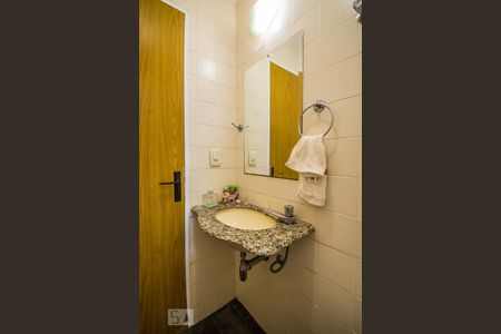Lavabo de apartamento para alugar com 2 quartos, 84m² em Jardim Proença, Campinas