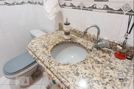 Pia de casa à venda com 3 quartos, 187m² em Vila Santa Teresa, Santo André