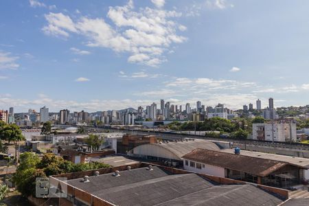 Apartamento à venda com 74m², 2 quartos e 1 vaga Apartamento à venda com 74m², 2 quartos e 1 vagaVista da Sacada