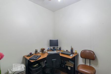 Apartamento à venda com 140m², 4 quartos e 2 vagas Apartamento à venda com 140m², 4 quartos e 2 vagasQuarto 4 Escritório