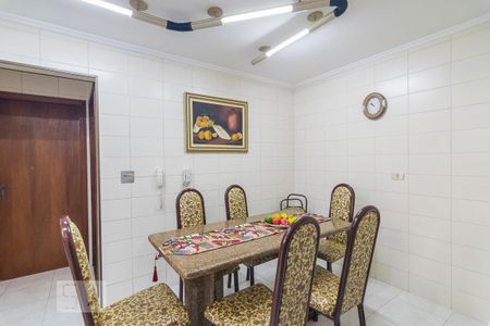 Apartamento à venda com 140m², 4 quartos e 2 vagas Apartamento à venda com 140m², 4 quartos e 2 vagasCopa