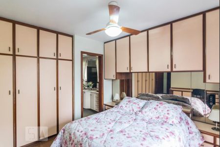 Apartamento à venda com 140m², 4 quartos e 2 vagas Apartamento à venda com 140m², 4 quartos e 2 vagasQuarto 1 Suíte