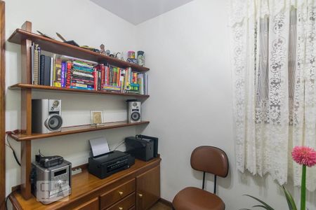 Apartamento à venda com 140m², 4 quartos e 2 vagas Apartamento à venda com 140m², 4 quartos e 2 vagasQuarto 4 Escritório