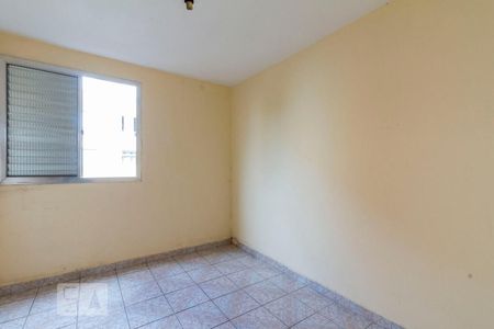 Quarto 1 de apartamento para alugar com 2 quartos, 54m² em Conjunto Residencial José Bonifácio, São Paulo