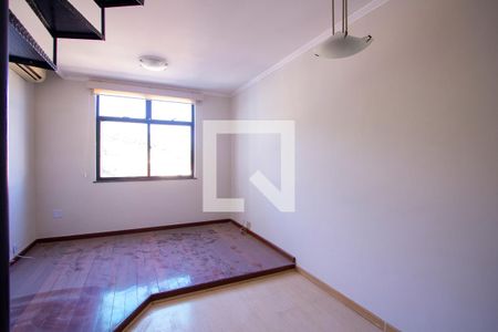 Sala 1 de apartamento para alugar com 3 quartos, 120m² em Santa Rosa, Niterói