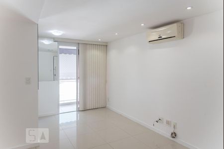 Sala  de apartamento à venda com 2 quartos, 61m² em Vila Isabel, Rio de Janeiro