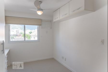 Suíte  de apartamento à venda com 2 quartos, 61m² em Vila Isabel, Rio de Janeiro