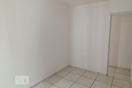 Quarto 1 de apartamento para alugar com 2 quartos, 47m² em Parque São Lourenço, São Paulo