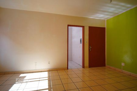 Sala de apartamento à venda com 2 quartos, 80m² em Protásio Alves, Porto Alegre