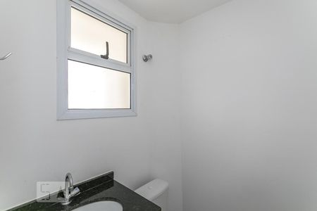 Lavabo de casa de condomínio para alugar com 3 quartos, 95m² em Vila Paulicea, Mogi das Cruzes