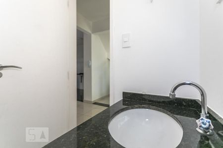 Lavabo de casa de condomínio para alugar com 3 quartos, 95m² em Vila Paulicea, Mogi das Cruzes