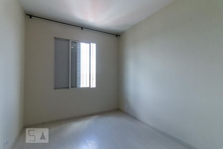 Quarto 2 de apartamento para alugar com 2 quartos, 85m² em Vila Campestre, São Paulo