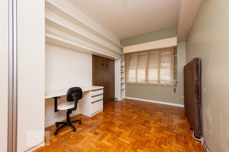 Quarto de apartamento à venda com 1 quarto, 51m² em São João, Porto Alegre