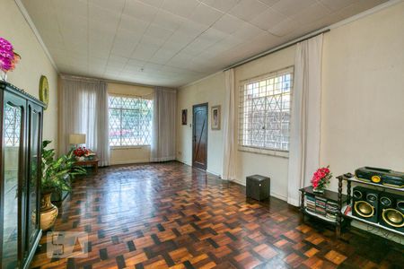 Sala 1 de casa para alugar com 3 quartos, 360m² em São Francisco, Curitiba