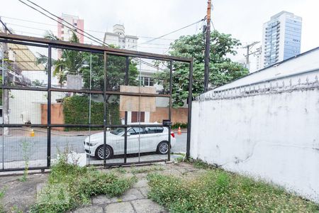 Casa para alugar com 500m², 4 quartos e 5 vagas Casa para alugar com 500m², 4 quartos e 5 vagasGaragem